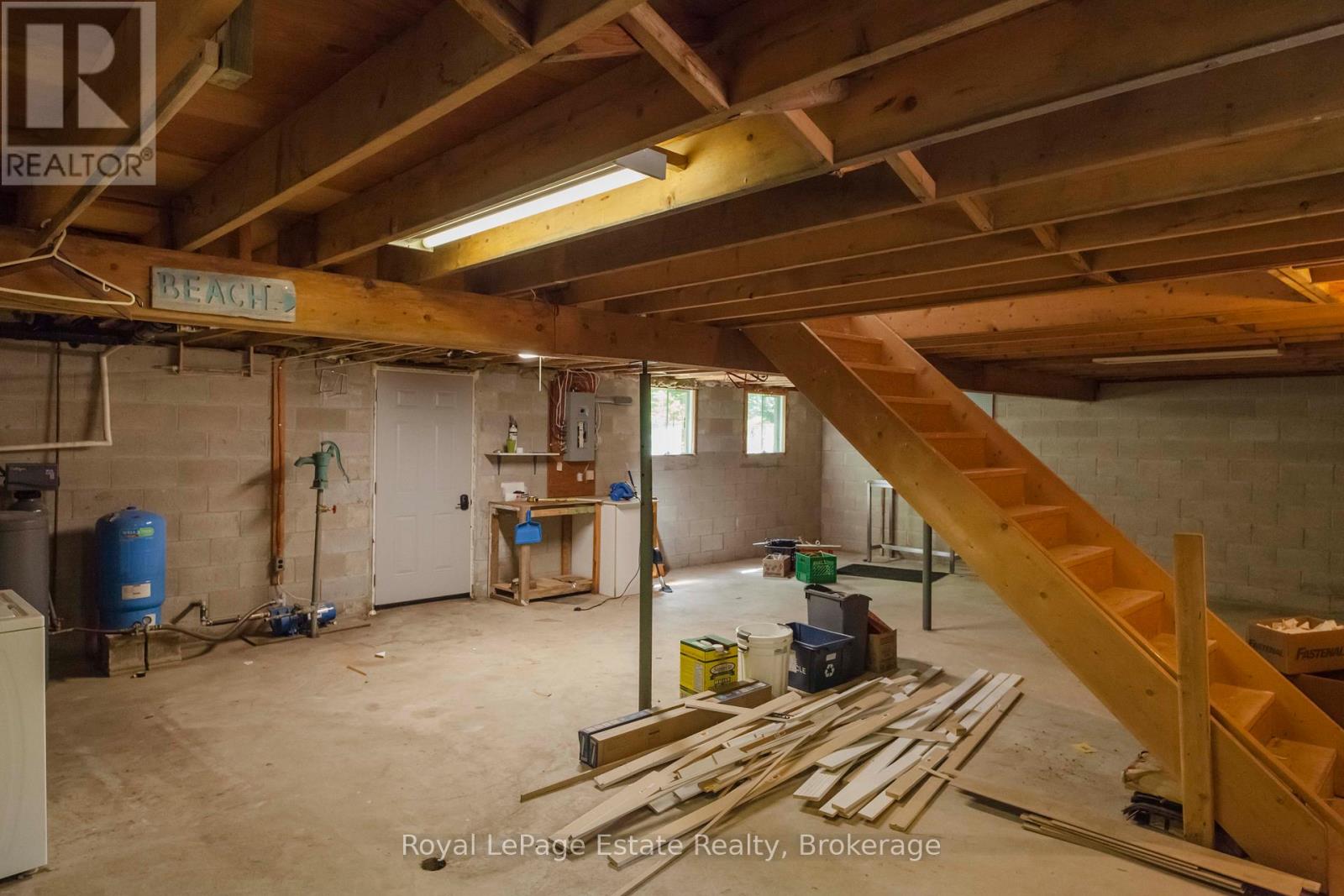 431 Dufferin Avenue N, South Bruce Peninsula, Ontario  N0H 2G0 - Photo 44 - X12307869