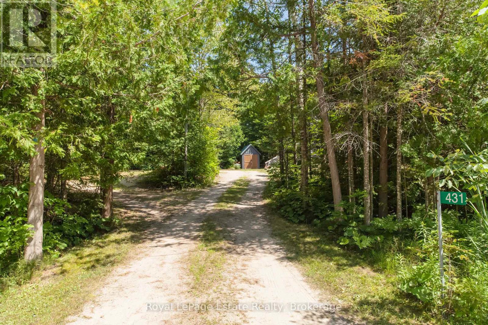 431 Dufferin Avenue N, South Bruce Peninsula, Ontario  N0H 2G0 - Photo 45 - X12307869