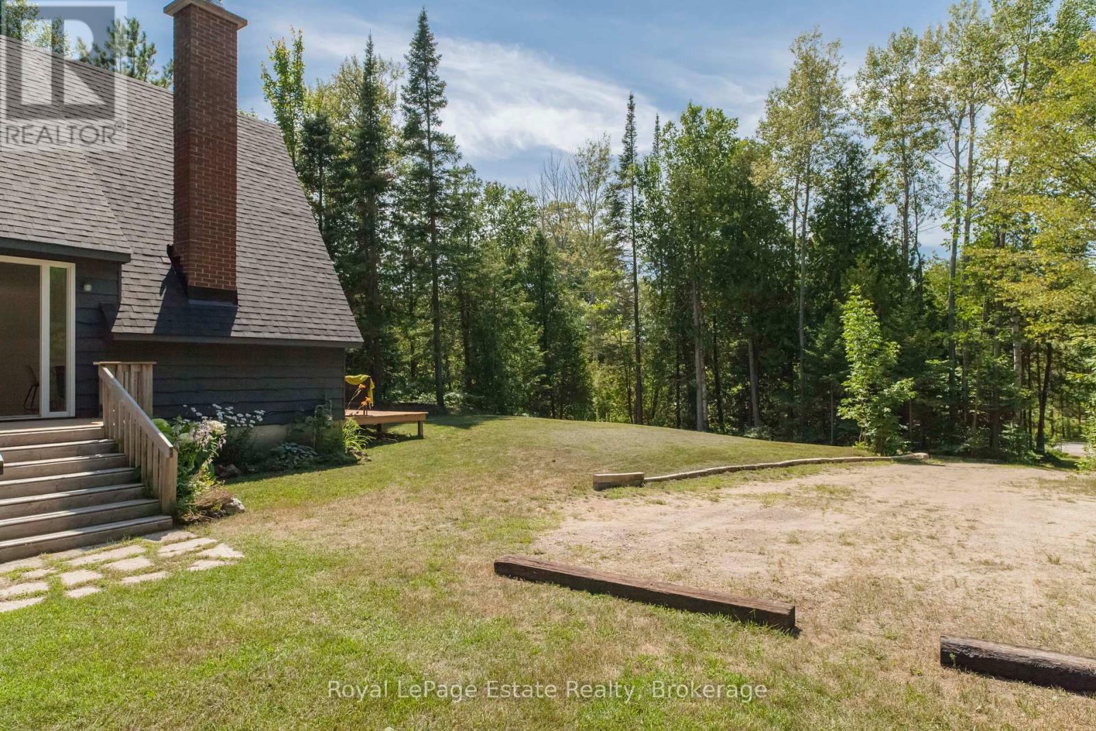 431 Dufferin Avenue N, South Bruce Peninsula, Ontario  N0H 2G0 - Photo 48 - X12307869