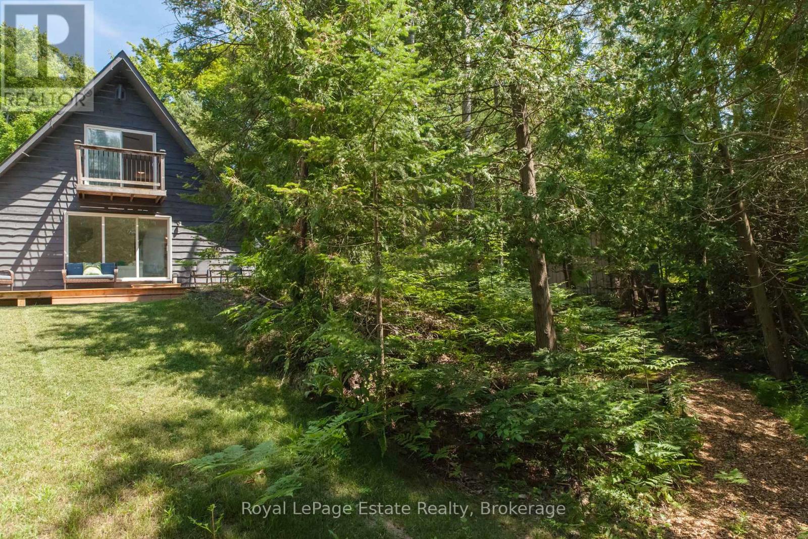 431 Dufferin Avenue N, South Bruce Peninsula, Ontario  N0H 2G0 - Photo 5 - X12307869