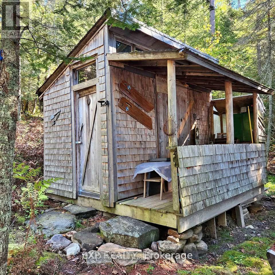 9 North Poverty Bay Road, Magnetawan, Ontario  P0A 1P0 - Photo 6 - X12307744