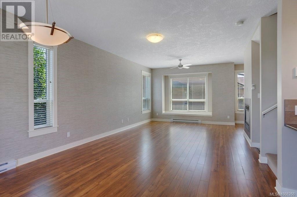 Property at 14 3101 Cliffs Rd image 3