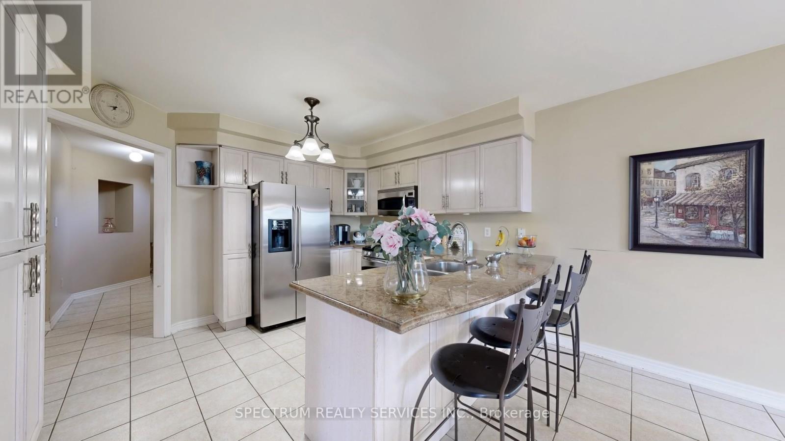 24 Cachet Hill Crescent, Vaughan, Ontario  L4H 1S6 - Photo 11 - N12307819