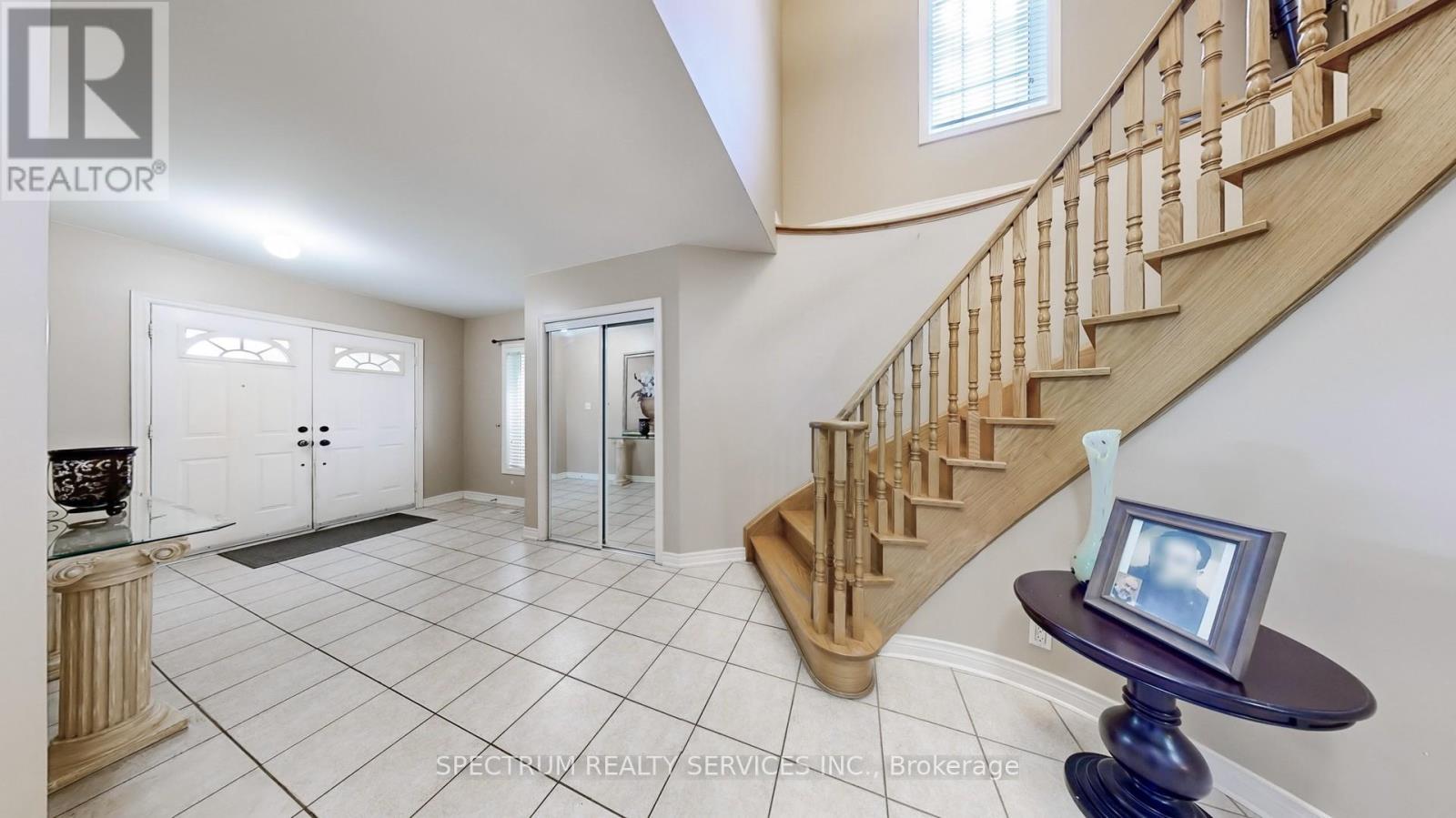 24 Cachet Hill Crescent, Vaughan, Ontario  L4H 1S6 - Photo 21 - N12307819