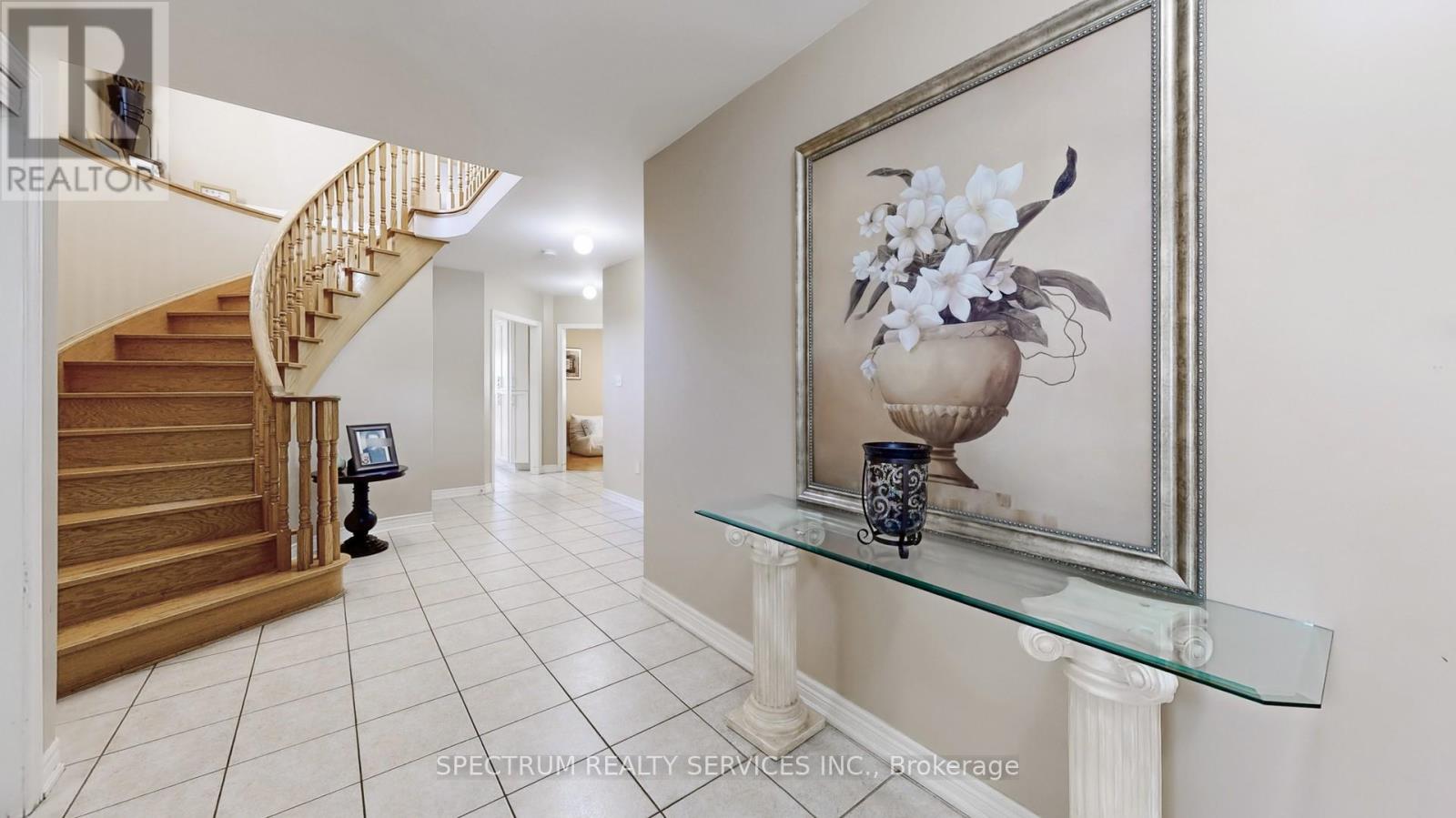 24 Cachet Hill Crescent, Vaughan, Ontario  L4H 1S6 - Photo 23 - N12307819