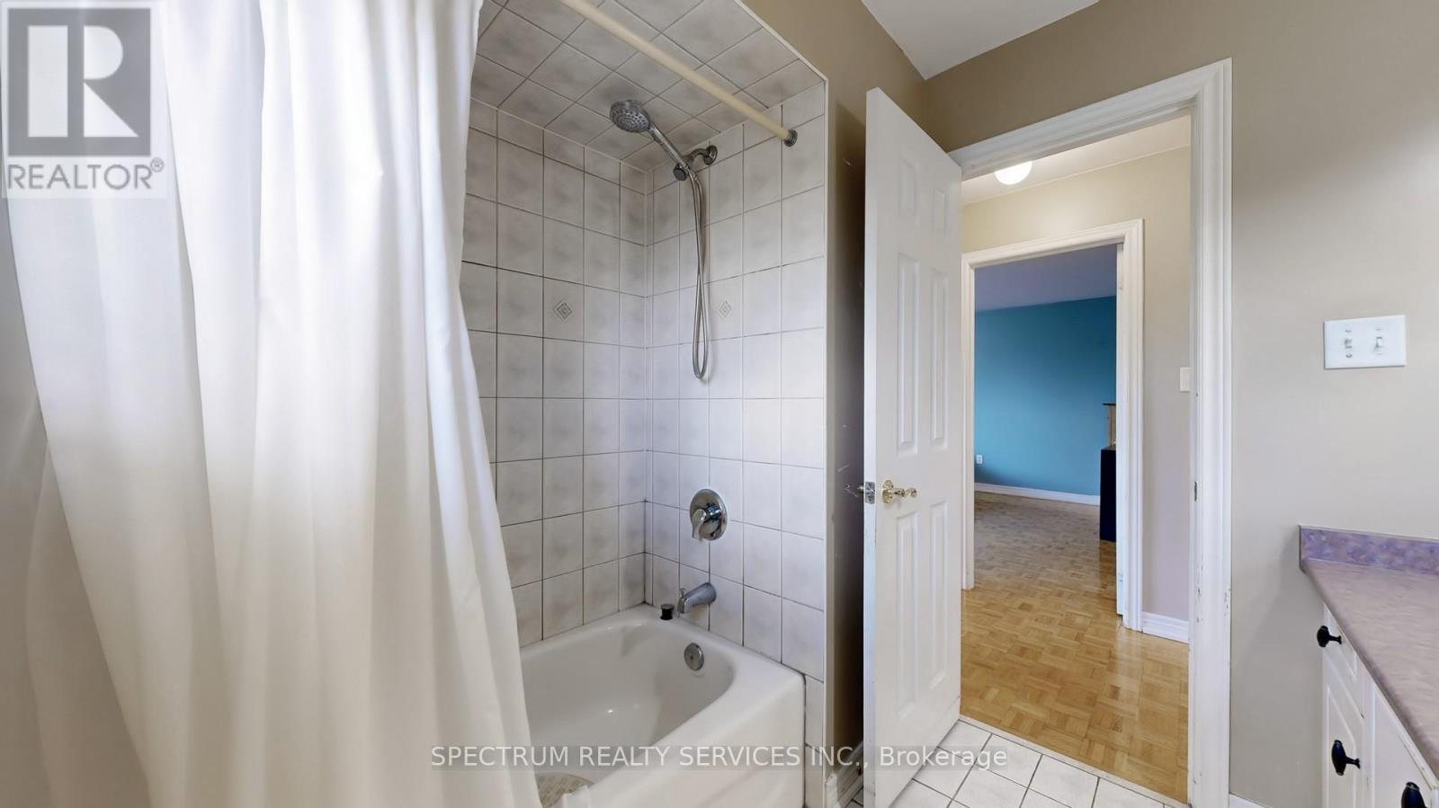 24 Cachet Hill Crescent, Vaughan, Ontario  L4H 1S6 - Photo 41 - N12307819