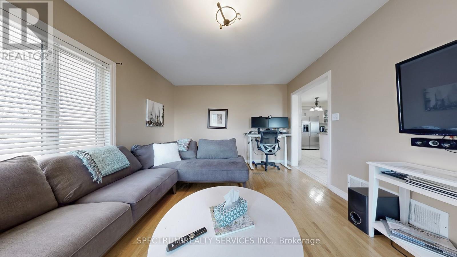 24 Cachet Hill Crescent, Vaughan, Ontario  L4H 1S6 - Photo 6 - N12307819
