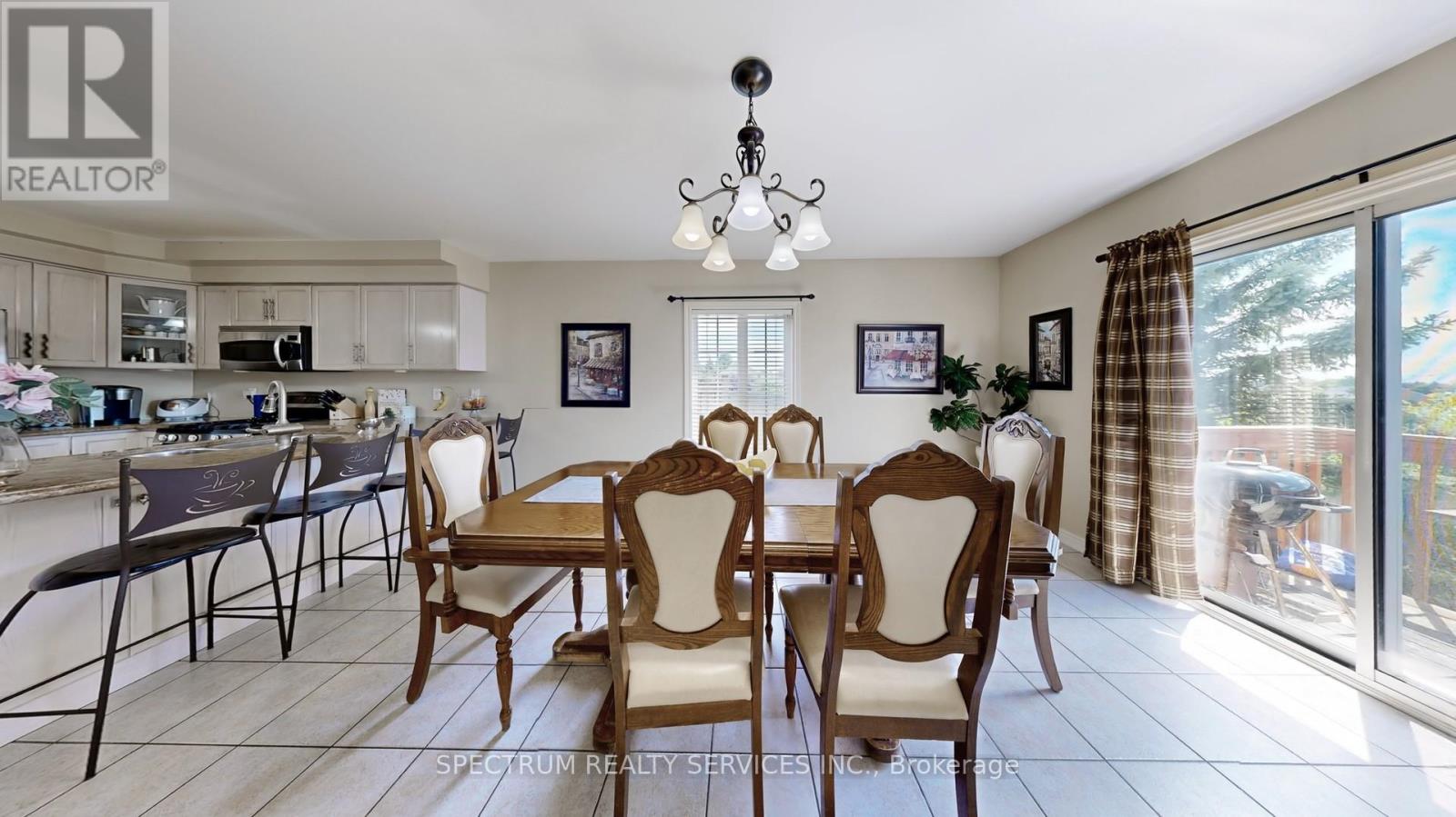 24 Cachet Hill Crescent, Vaughan, Ontario  L4H 1S6 - Photo 9 - N12307819