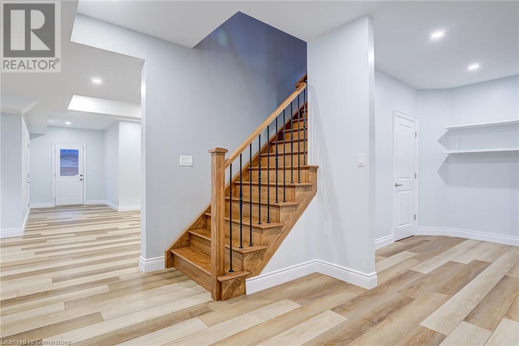 175 Oakhill Place, Ancaster, Ontario  L9G 1C8 - Photo 35 - 40753261
