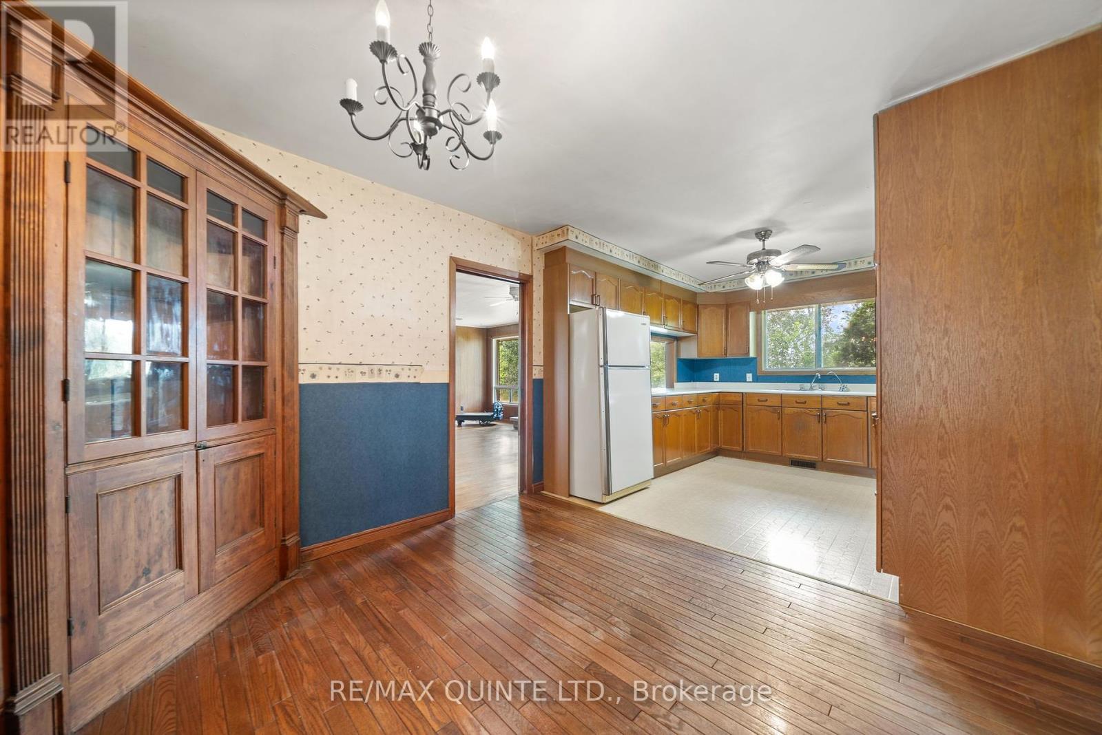 1462 County Road 12, Prince Edward County, Ontario  K0K 2T0 - Photo 14 - X12307944