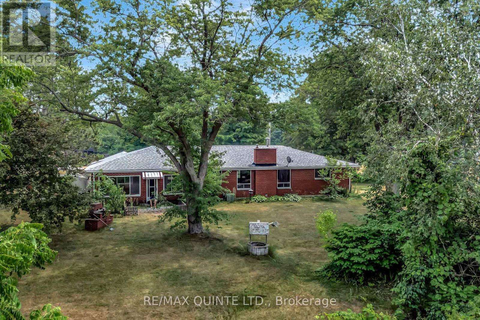 1462 County Road 12, Prince Edward County, Ontario  K0K 2T0 - Photo 2 - X12307944