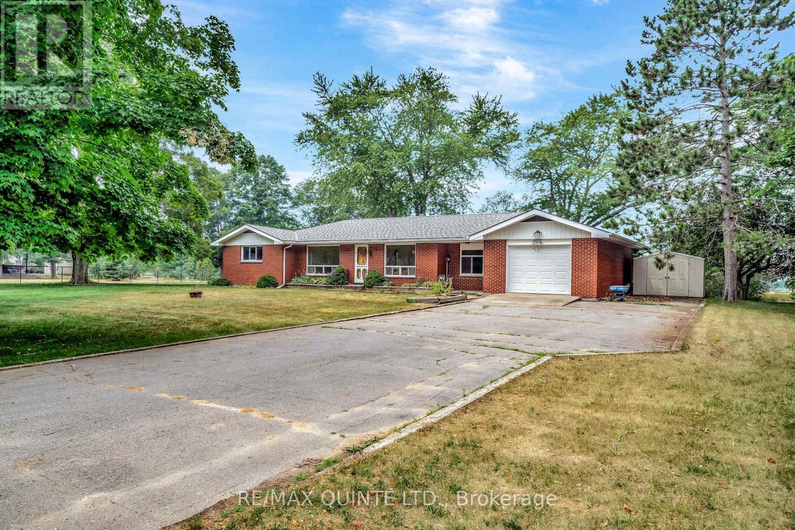 1462 County Road 12, Prince Edward County, Ontario  K0K 2T0 - Photo 5 - X12307944