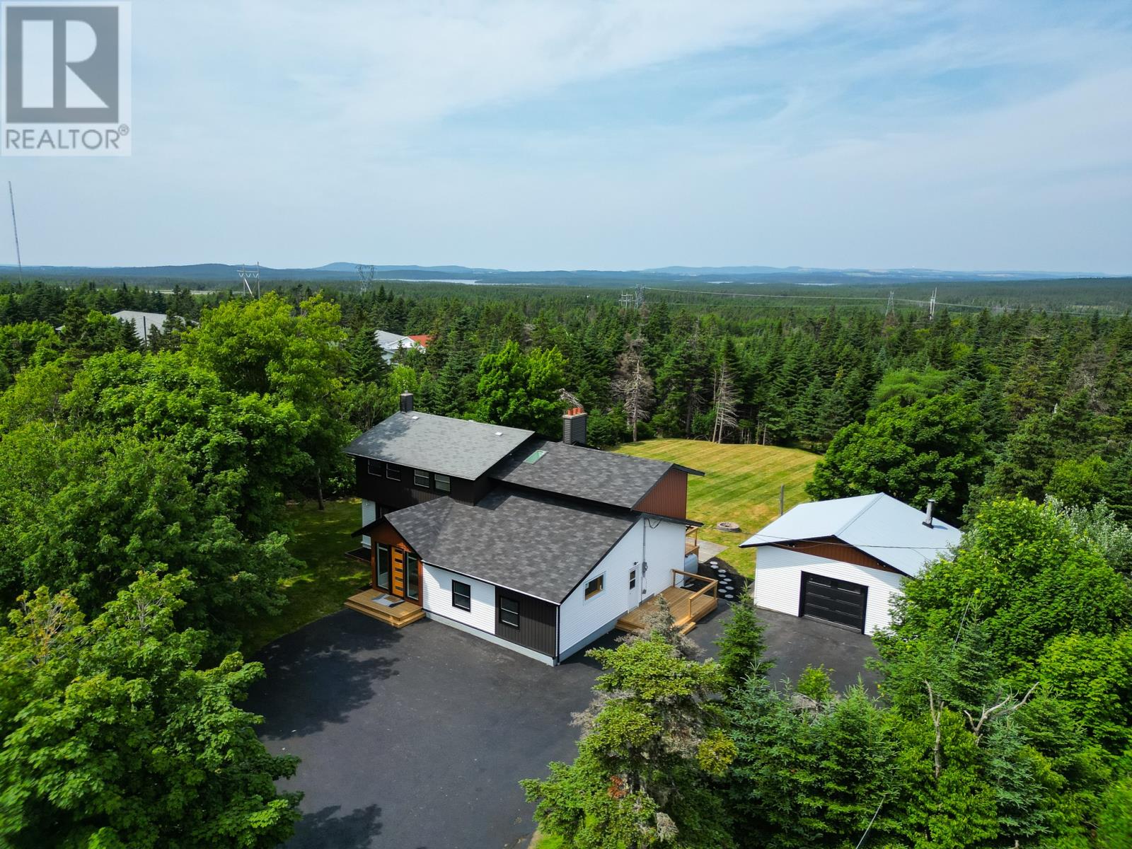Property at 516 Thorburn Road image 2