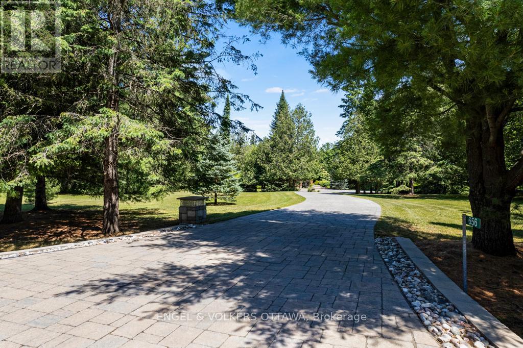 Property at 656 SPRUCE RIDGE ROAD image 2