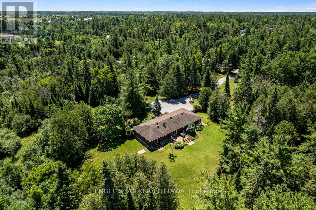 Property at 656 SPRUCE RIDGE ROAD image 4