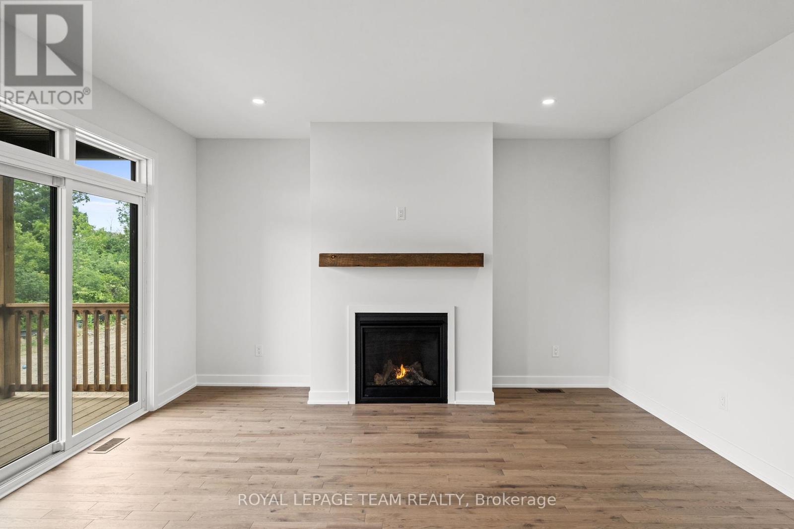 1053 Moore Street, Brockville, Ontario  K6V 7N1 - Photo 21 - X12307978