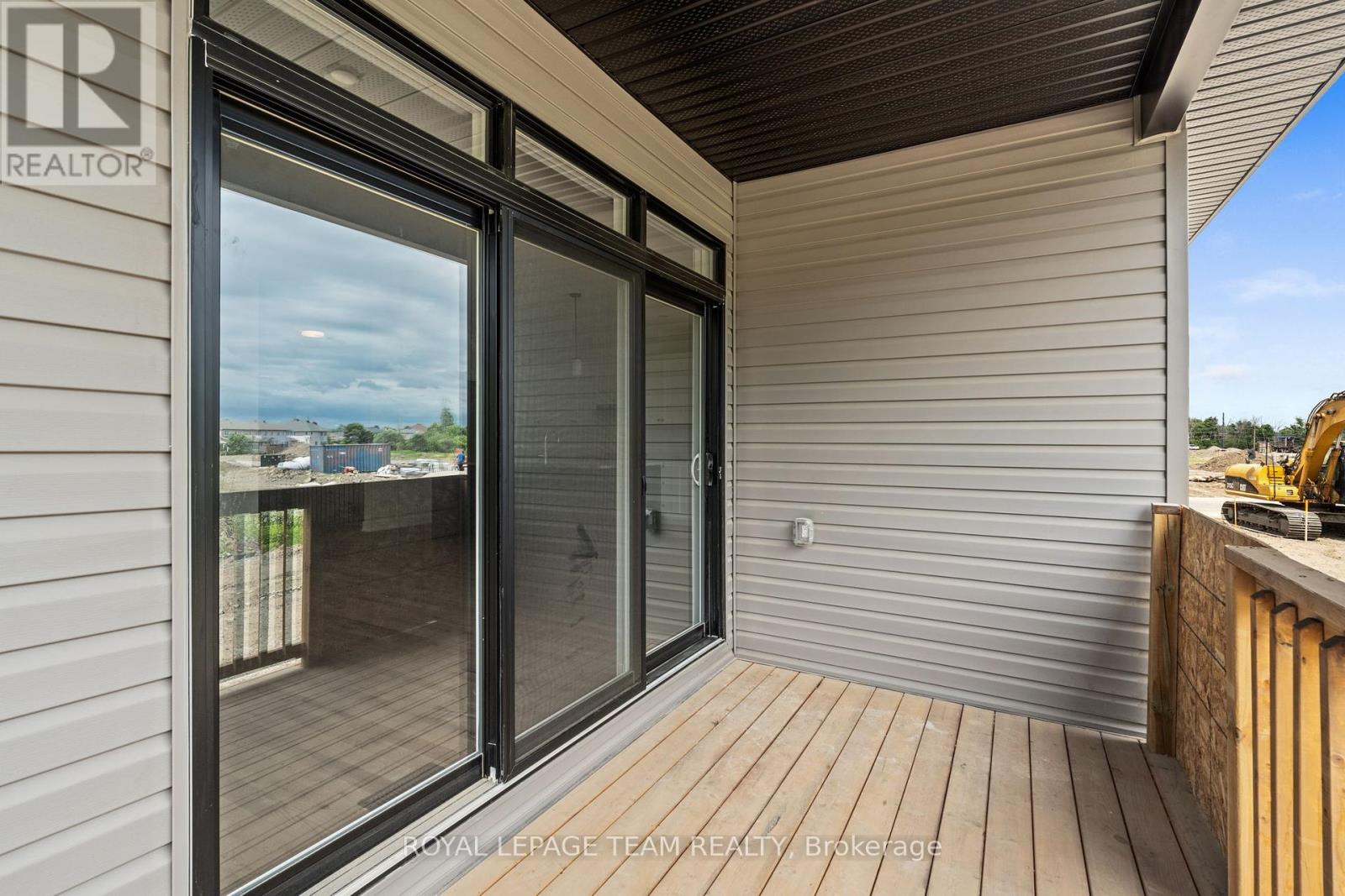 1053 Moore Street, Brockville, Ontario  K6V 7N1 - Photo 37 - X12307978