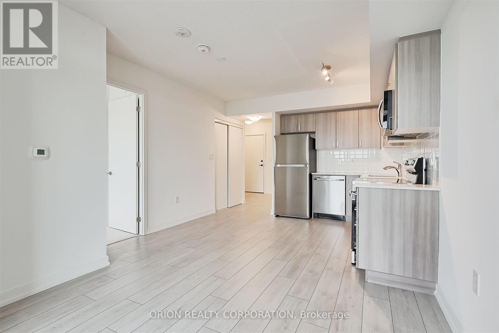 517 - 556 Marlee Avenue, Toronto, Ontario  M6B 0B1 - Photo 11 - W12307792