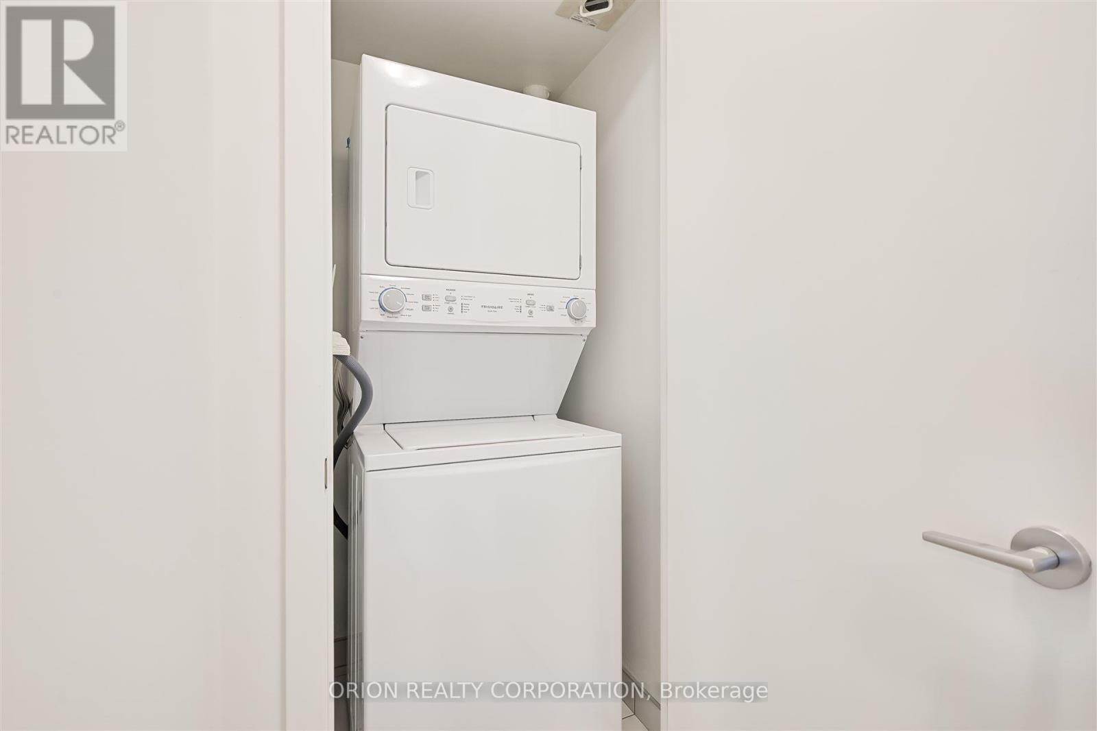 517 - 556 Marlee Avenue, Toronto, Ontario  M6B 0B1 - Photo 15 - W12307792