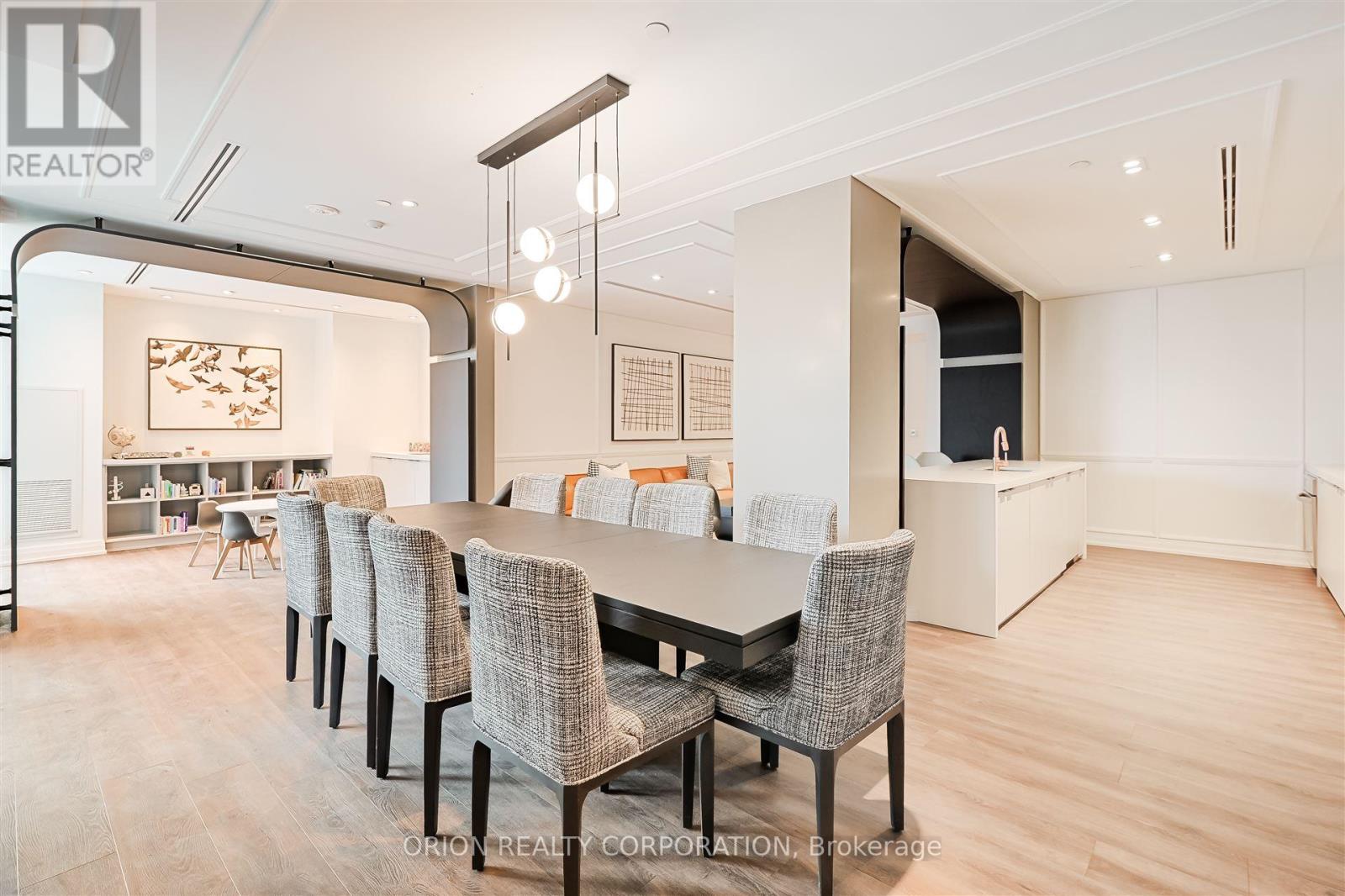 517 - 556 Marlee Avenue, Toronto, Ontario  M6B 0B1 - Photo 17 - W12307792