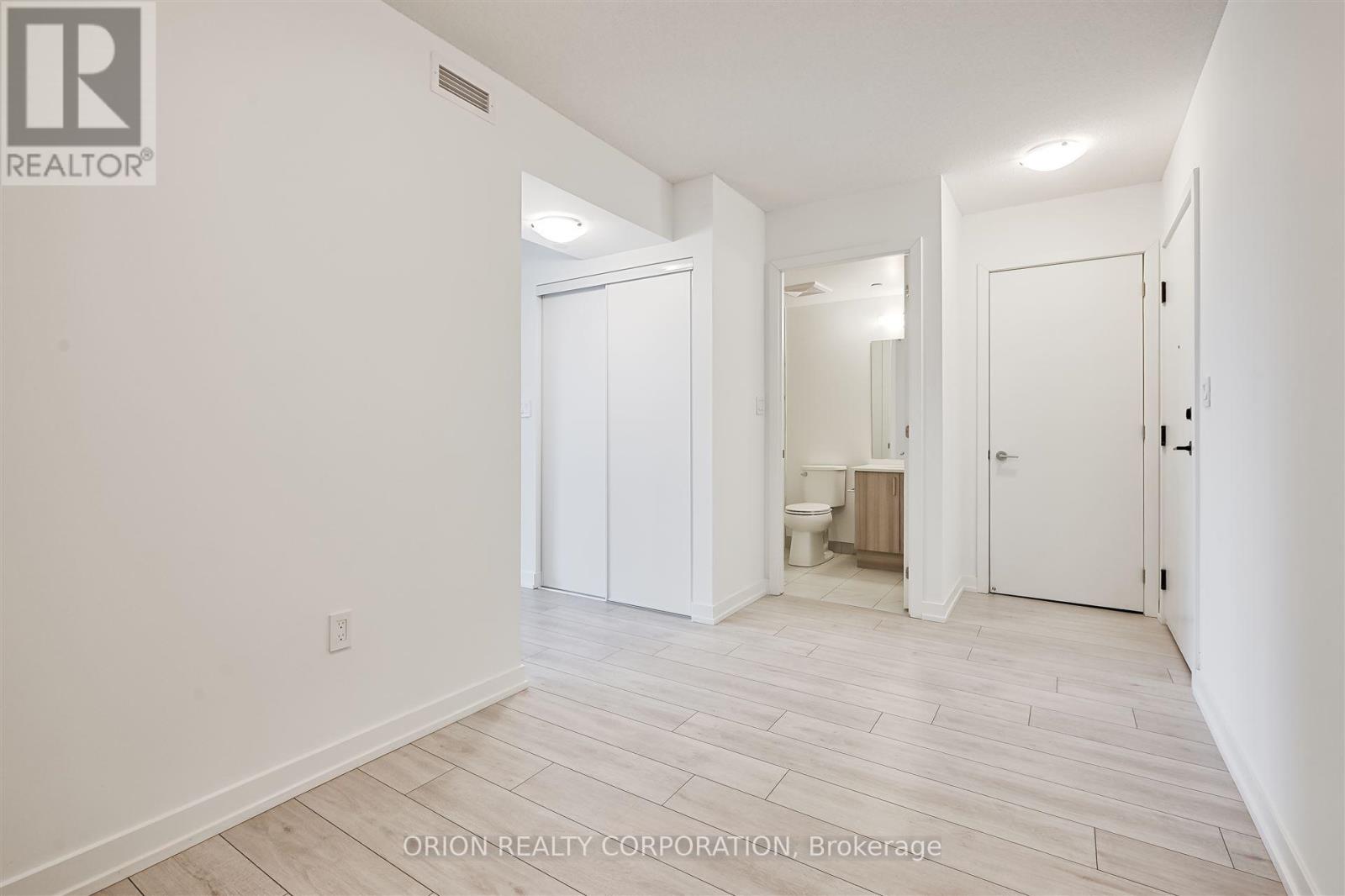 517 - 556 Marlee Avenue, Toronto, Ontario  M6B 0B1 - Photo 6 - W12307792