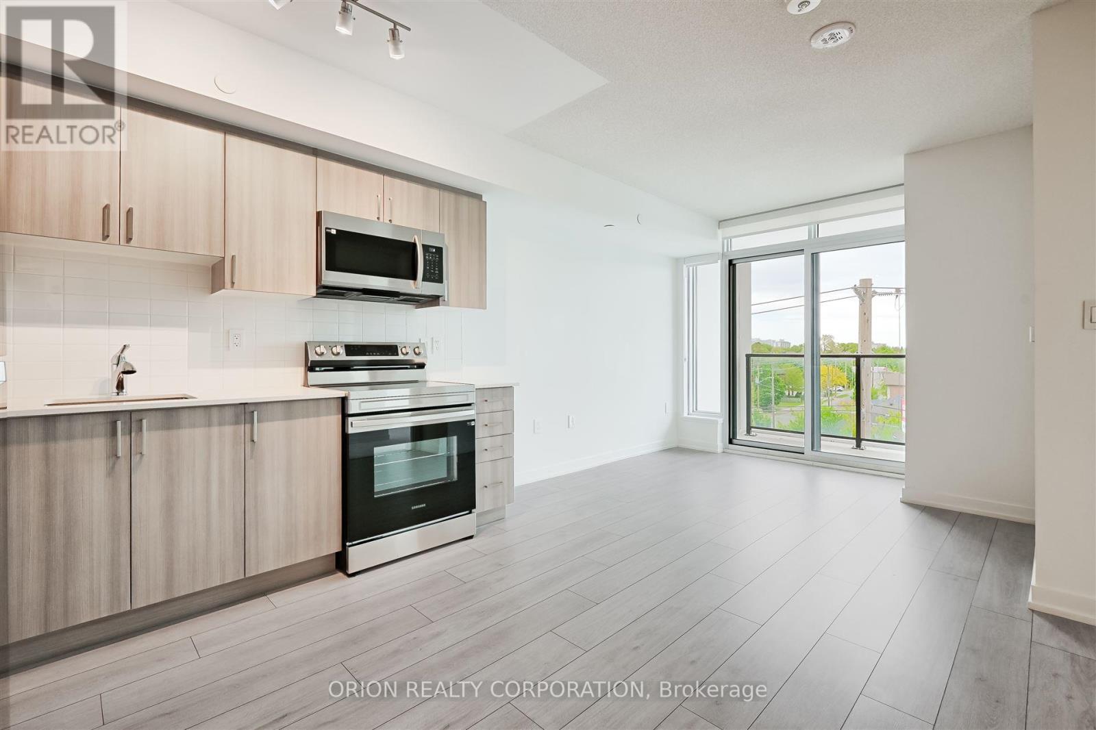 517 - 556 Marlee Avenue, Toronto, Ontario  M6B 0B1 - Photo 7 - W12307792
