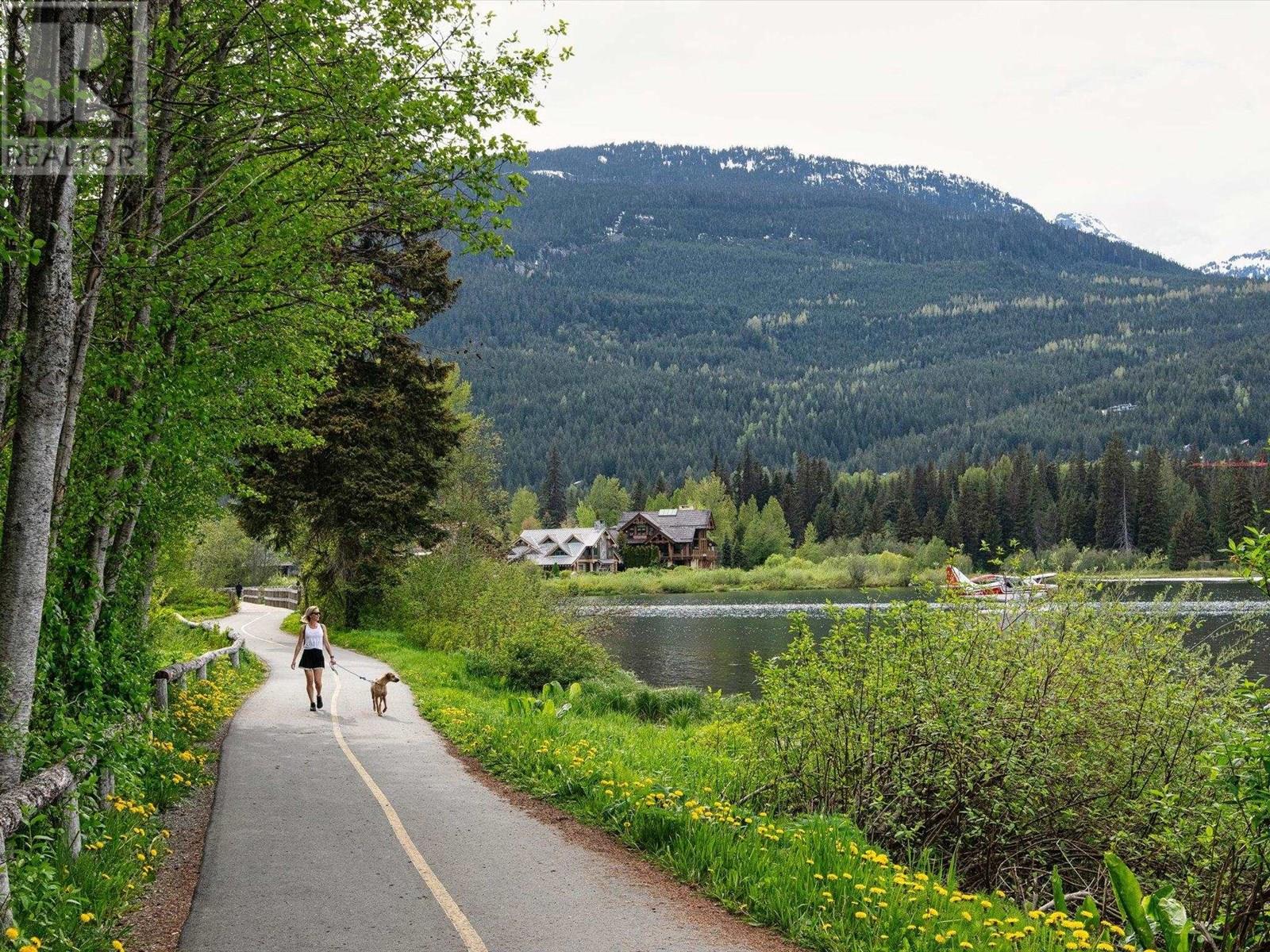 207 8080 Nicklaus North Boulevard, Whistler, British Columbia  V8E 1J7 - Photo 24 - R3030781