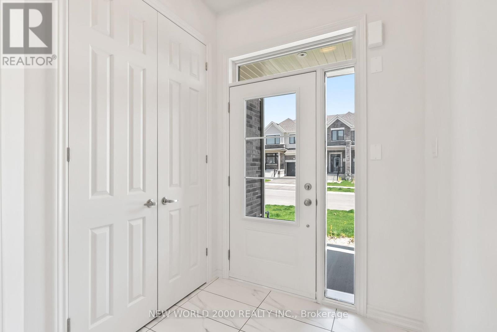 Property at 533 WORDEN STREET image 5
