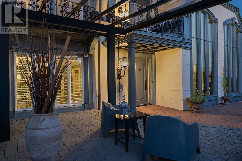 284 Sandringham Crescent, North Vancouver, British Columbia  V7N 2R8 - Photo 4 - R3030731