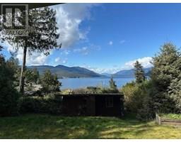6201 CORACLE DRIVE, Sechelt, British Columbia