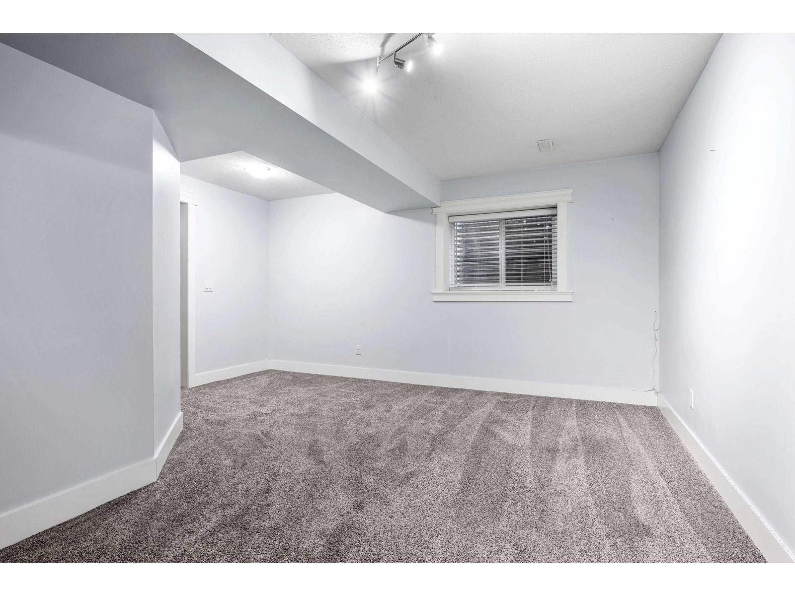 32744 Hood Avenue, Mission, British Columbia  V2V 7R9 - Photo 32 - R3030498