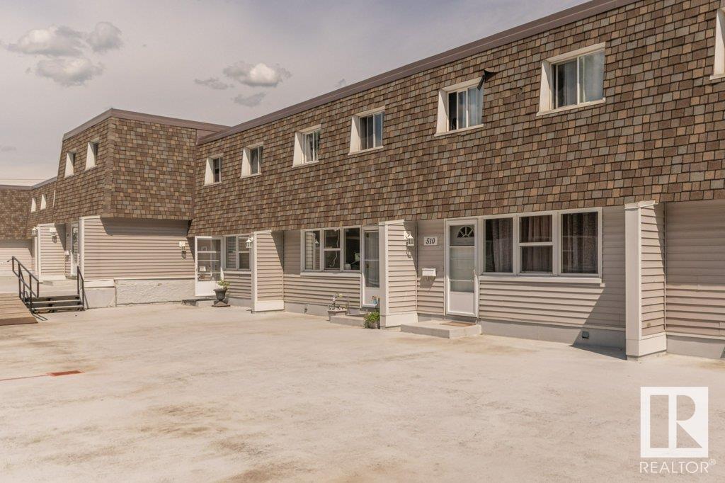 Property at 509 VILLAGE ON THE GREEN GR NW image 3