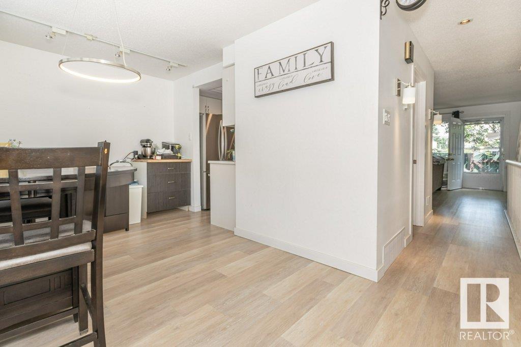 Property at 509 VILLAGE ON THE GREEN GR NW image 5