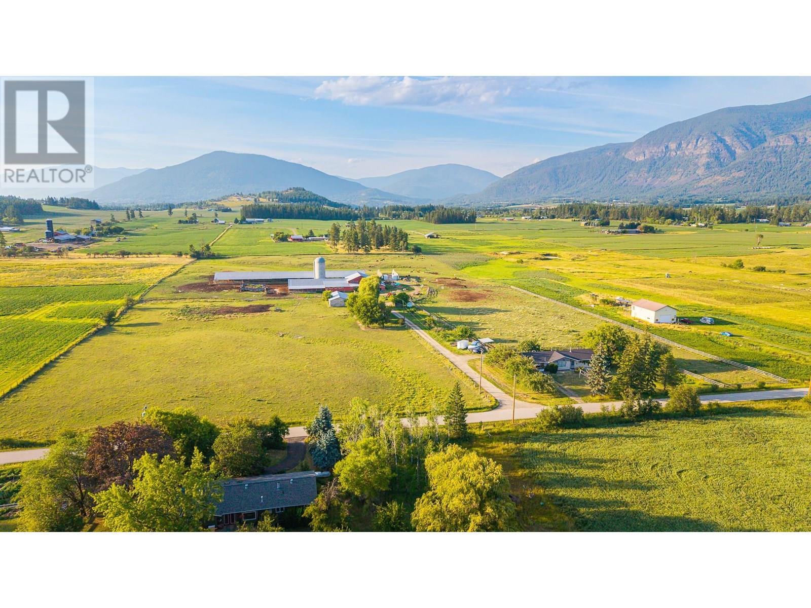 2516 20TH Street, lister, British Columbia