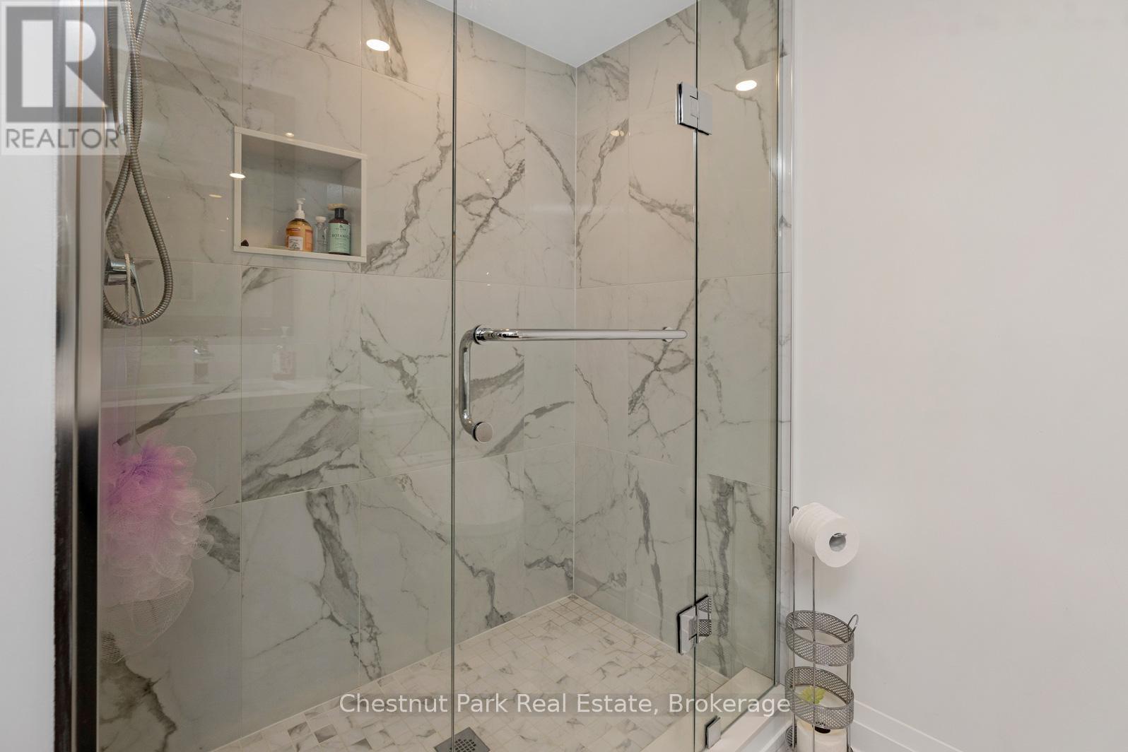 774 Johnston Park Avenue, Collingwood, Ontario  L9Y 5C7 - Photo 17 - S12306822