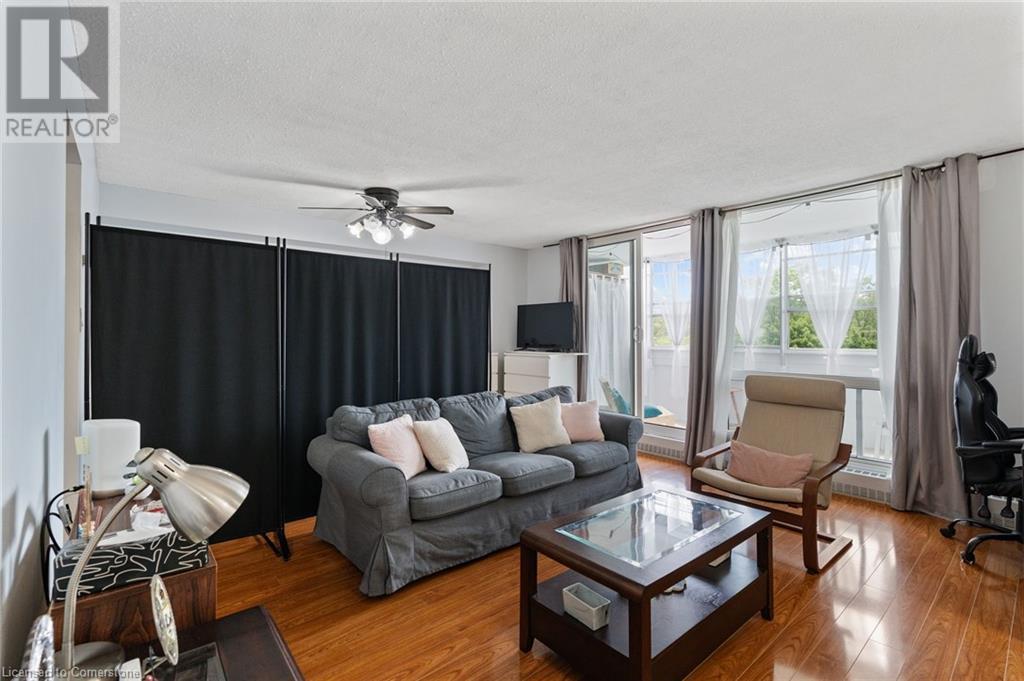 225 Harvard Place Unit# 611, Waterloo, Ontario  N2J 4H4 - Photo 10 - 40749627