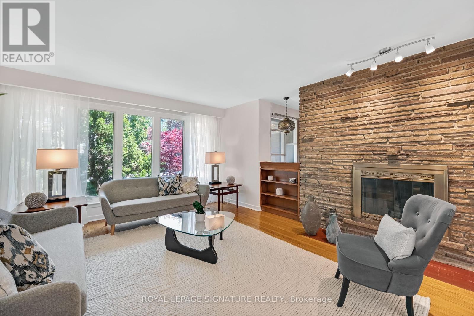 86 Heathview Avenue, Toronto, Ontario  M2K 2C5 - Photo 7 - C12307937