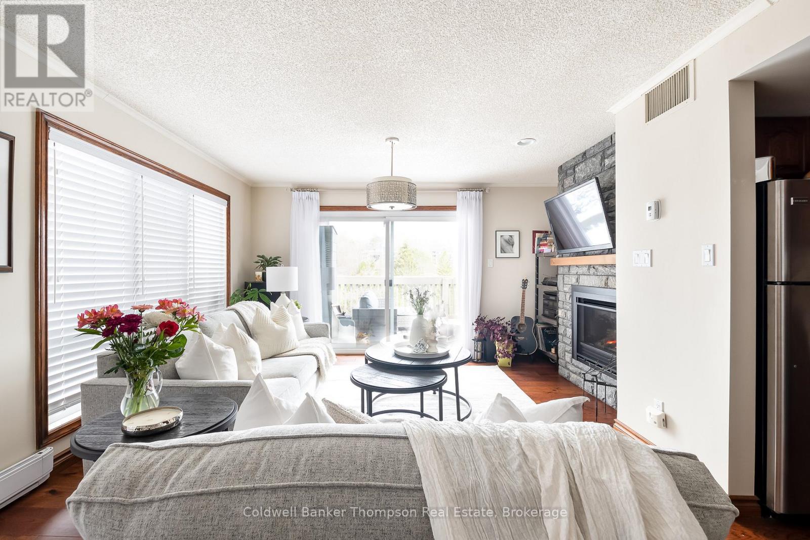 301 - 34 Deerhurst Greens Road, Huntsville, Ontario  P1H 1A9 - Photo 11 - X12308091