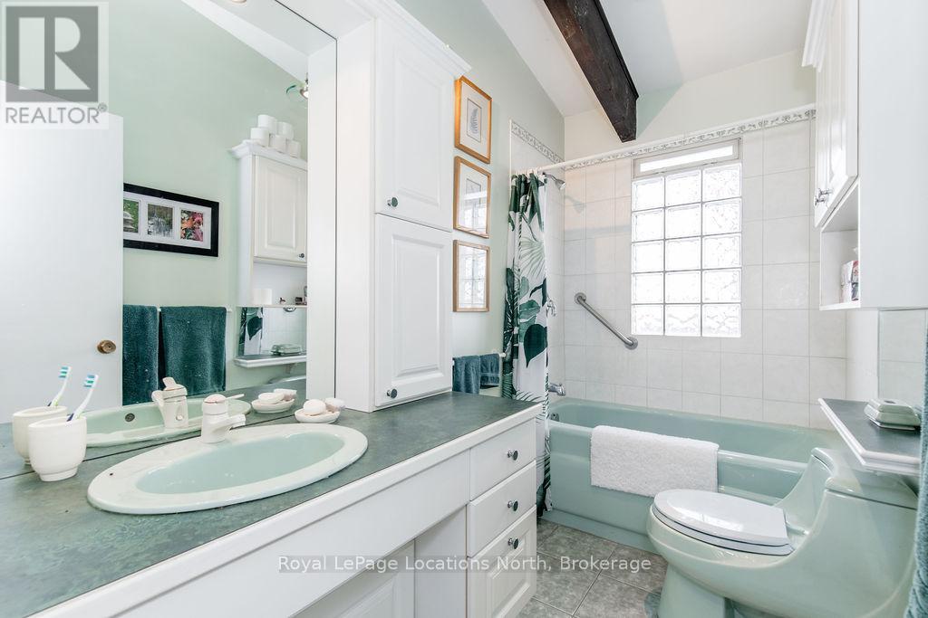 192 Hidden Lake Road, Blue Mountains, Ontario  L9Y 0T6 - Photo 28 - X12308123