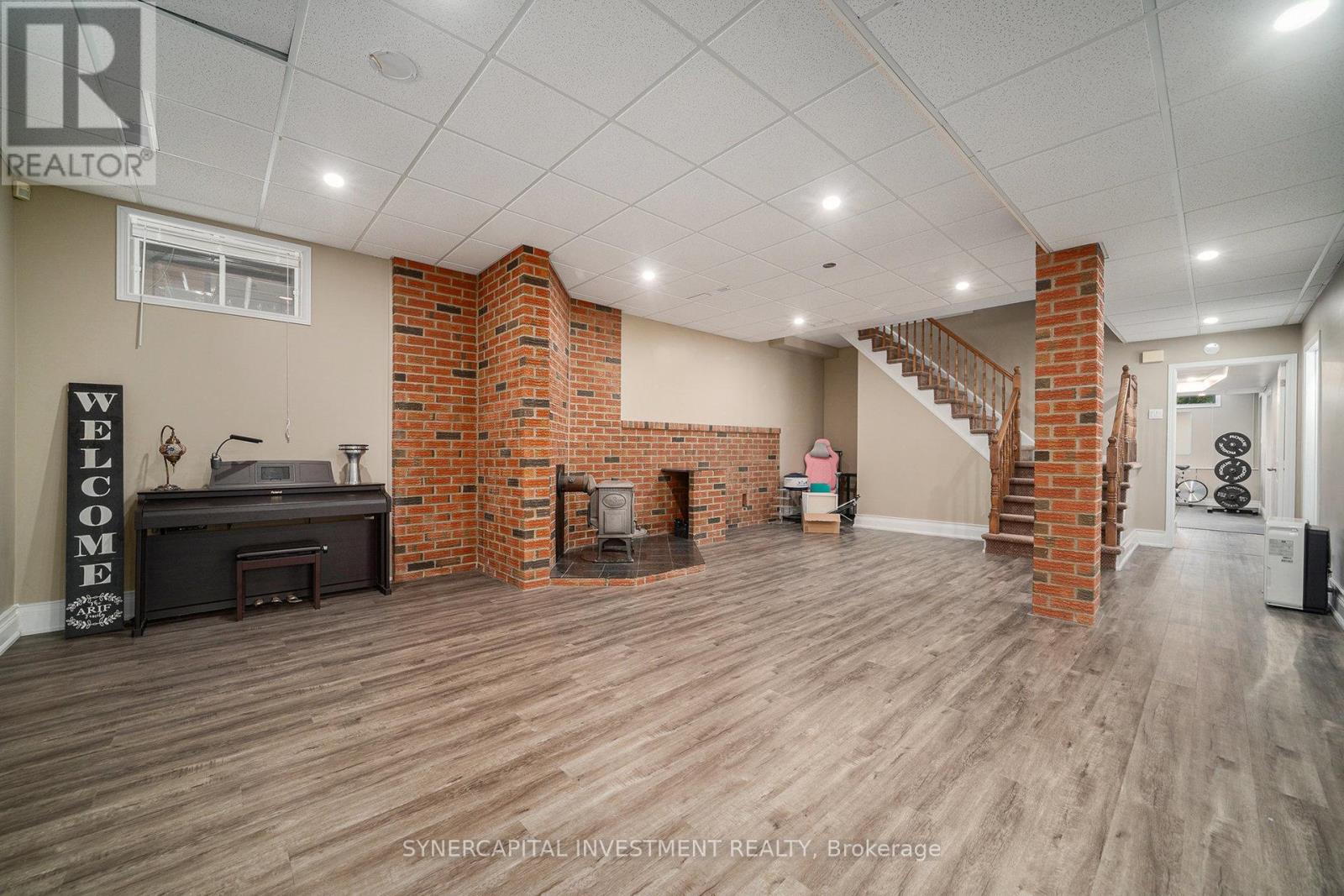 3809 Alderwood Street, Ottawa, Ontario  K1T 3R3 - Photo 25 - X12308020