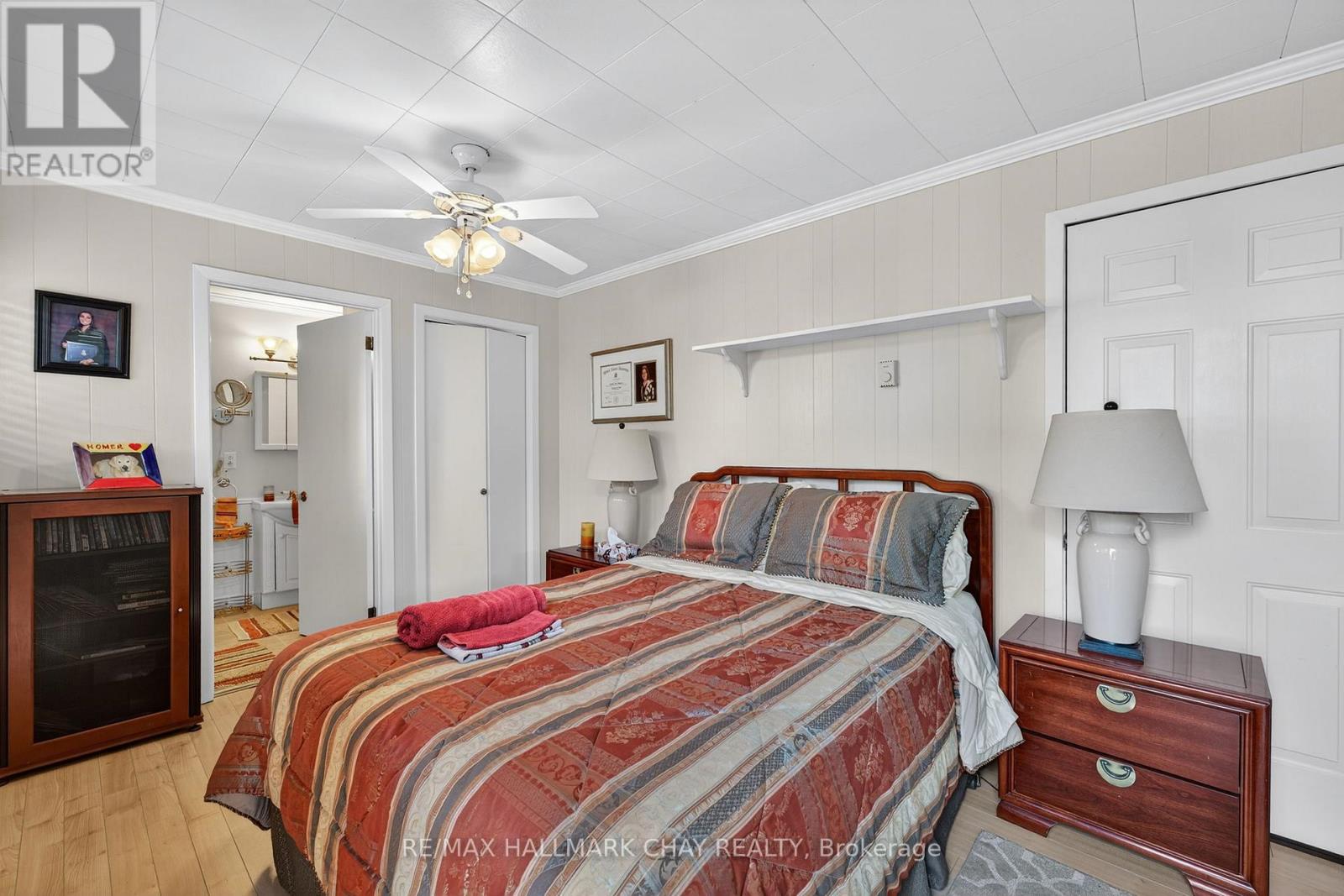 7 Lakeshore Road E, Oro-Medonte, Ontario  L0L 2E0 - Photo 44 - S12307983