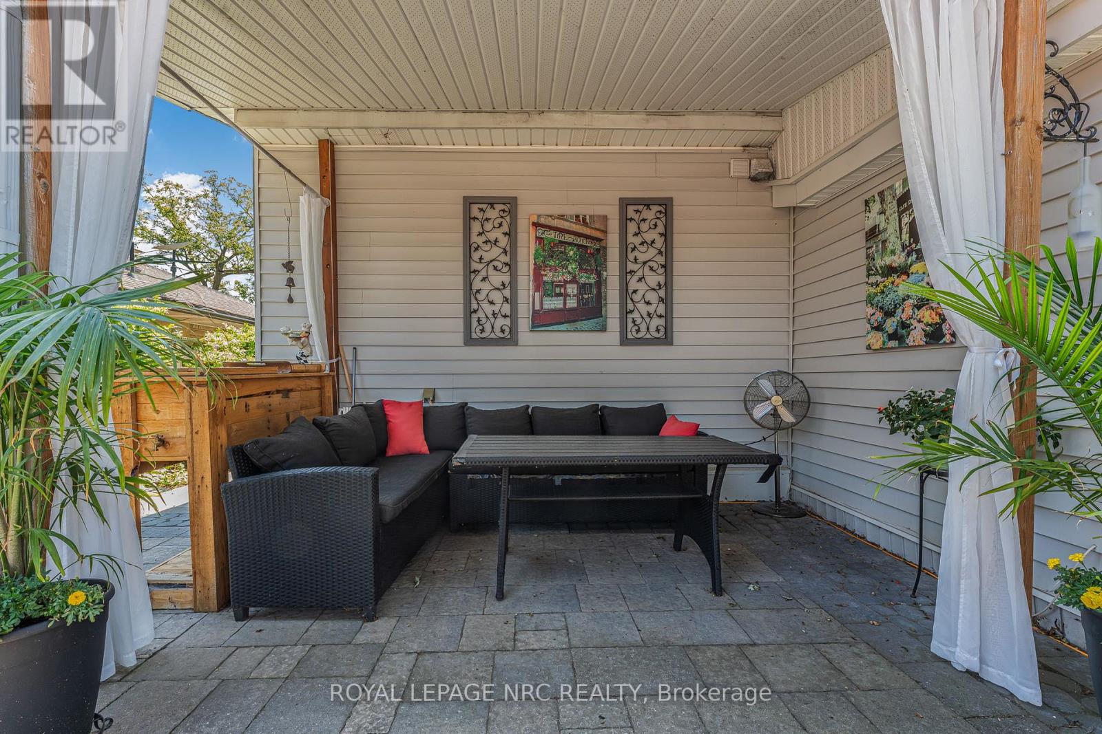 3816 Terrace Lane, Fort Erie, Ontario  L0S 1B0 - Photo 28 - X12308109