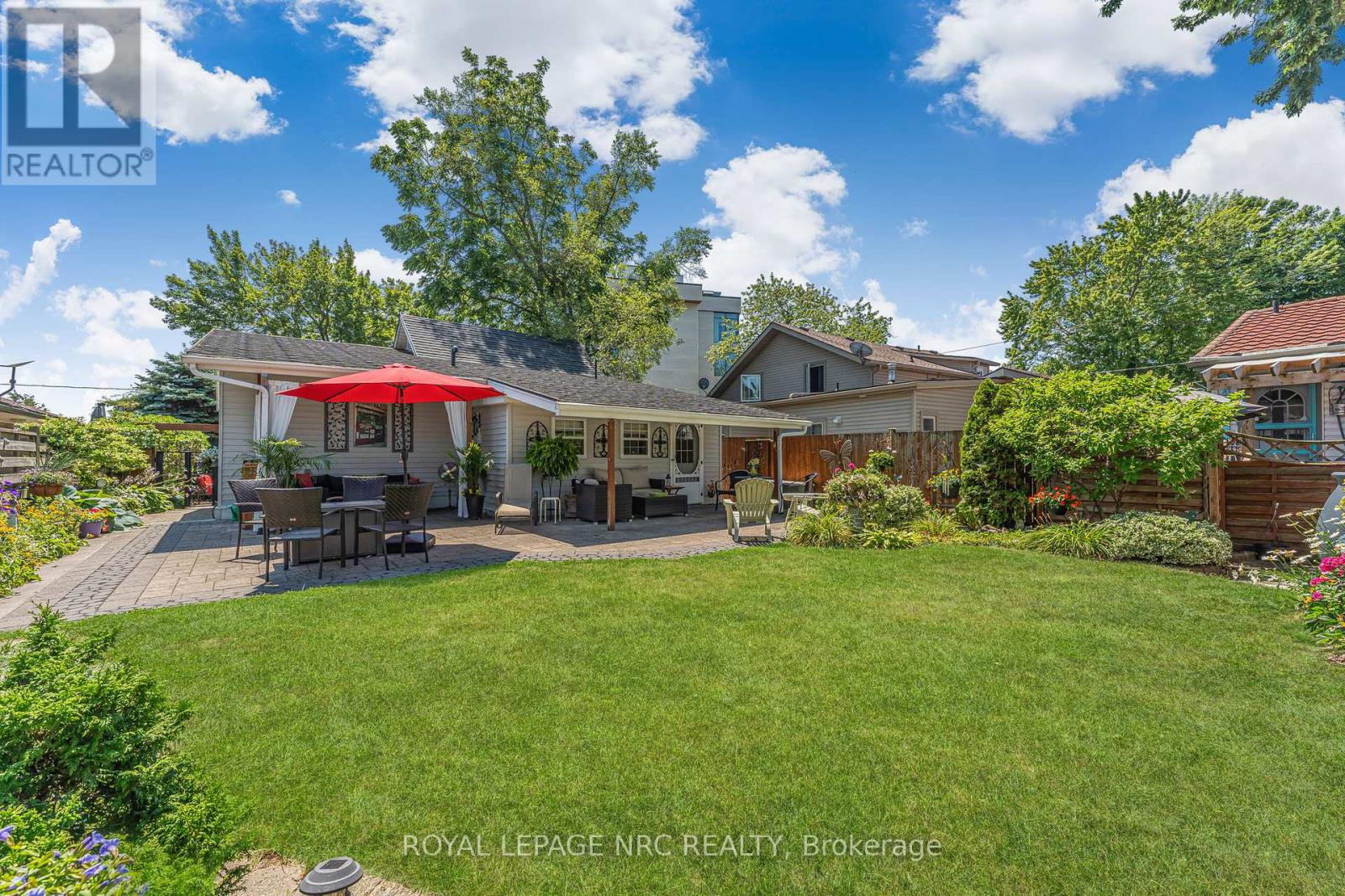 3816 Terrace Lane, Fort Erie, Ontario  L0S 1B0 - Photo 30 - X12308109