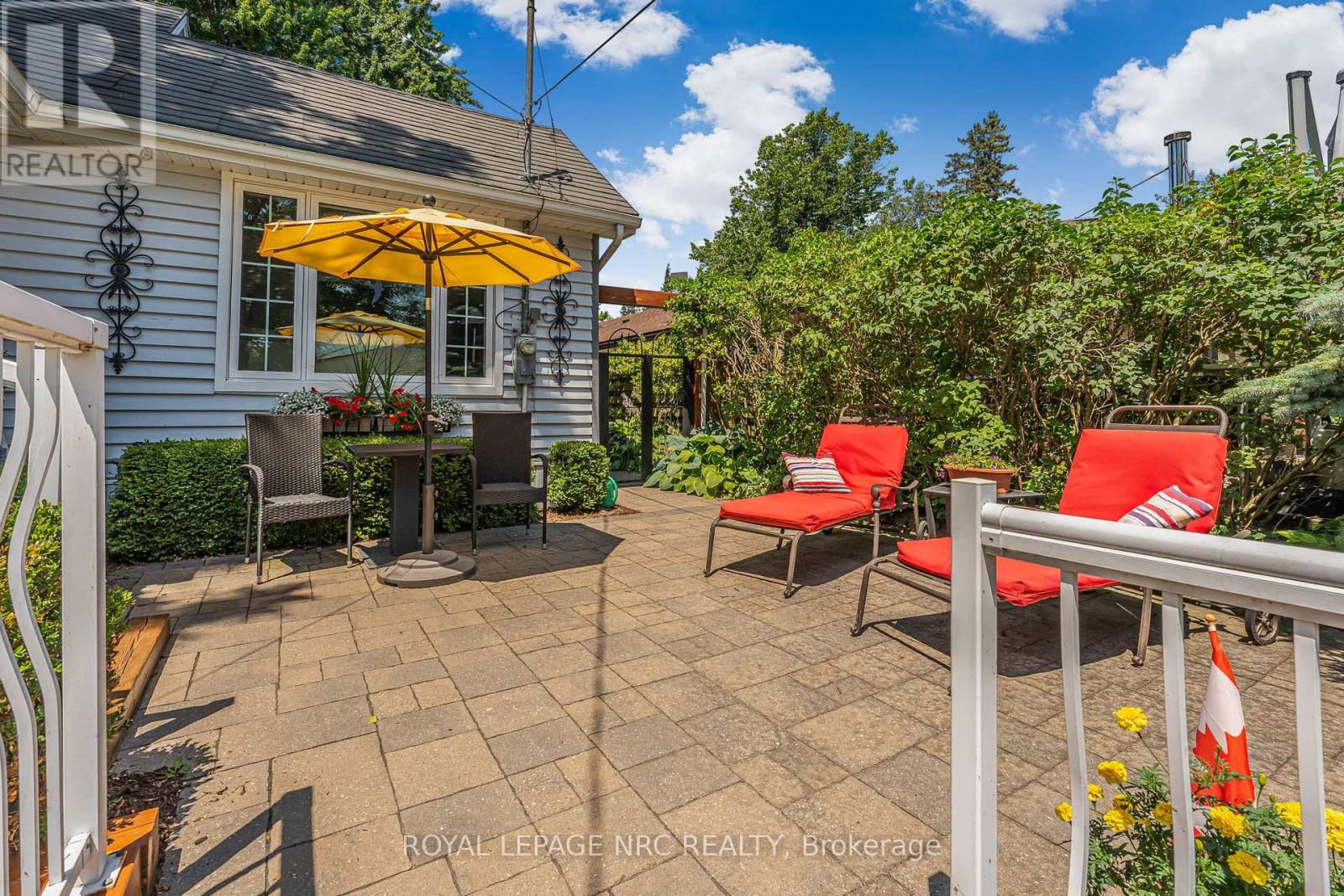 3816 Terrace Lane, Fort Erie, Ontario  L0S 1B0 - Photo 6 - X12308109