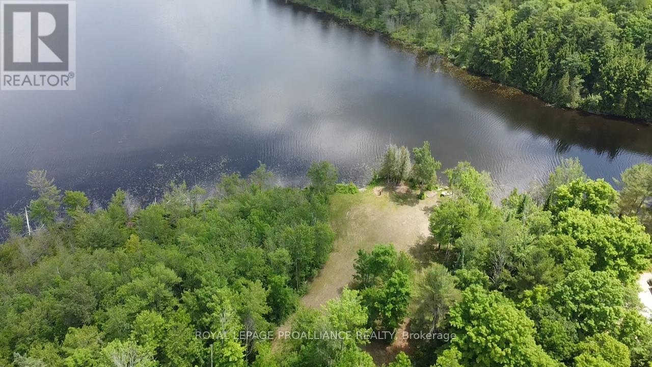 1033 WATERWORTH LANE, North Frontenac, Ontario