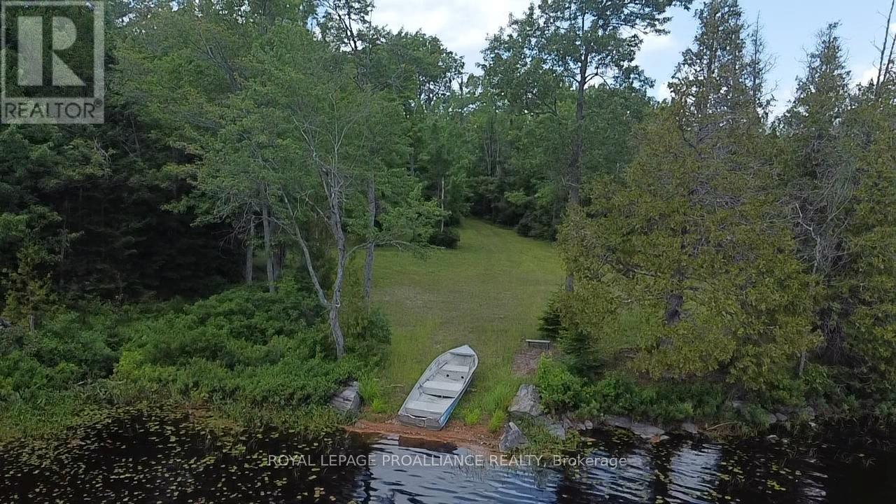 1033 Waterworth Lane, North Frontenac, Ontario K0H 2M0 - Photo 10 - X12308018