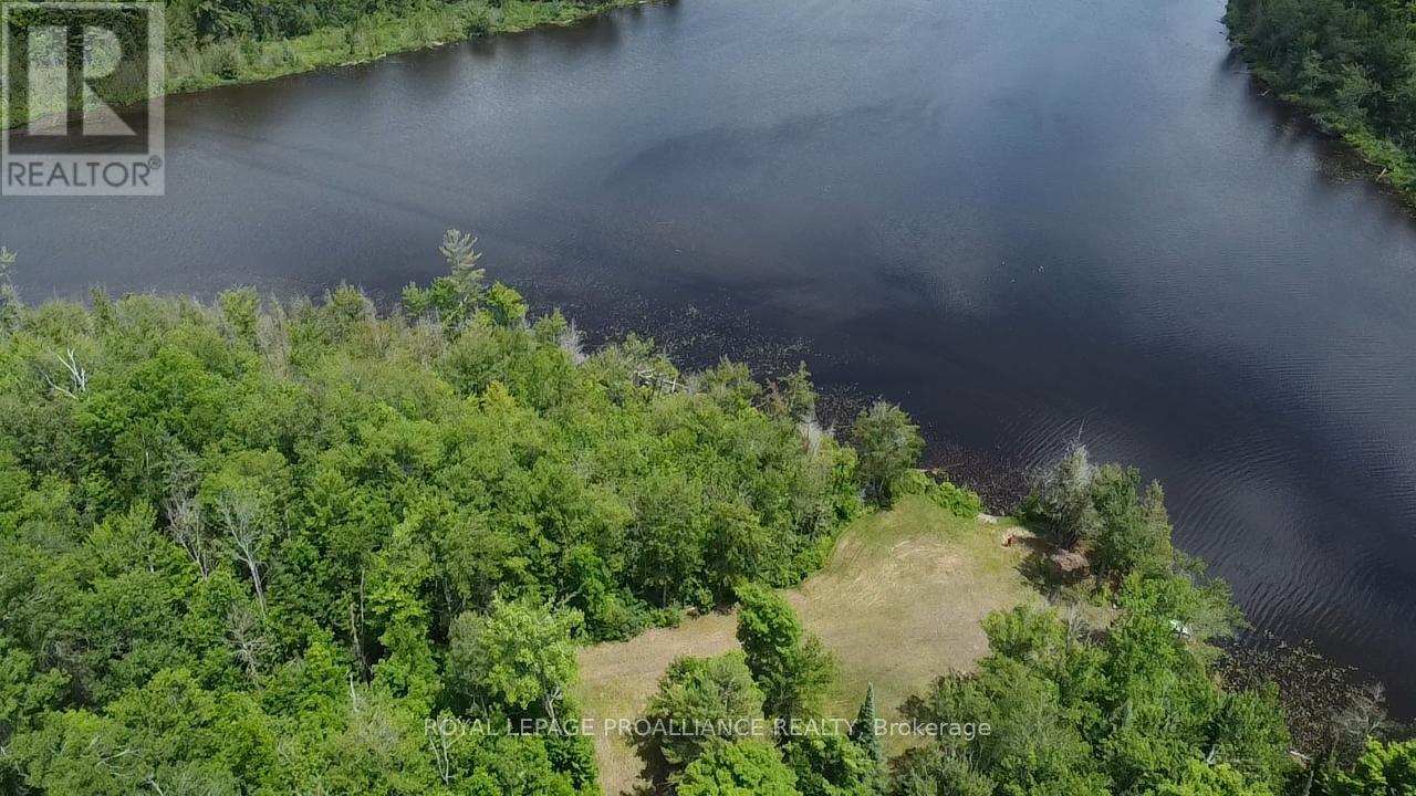 1033 Waterworth Lane, North Frontenac, Ontario K0H 2M0 - Photo 14 - X12308018