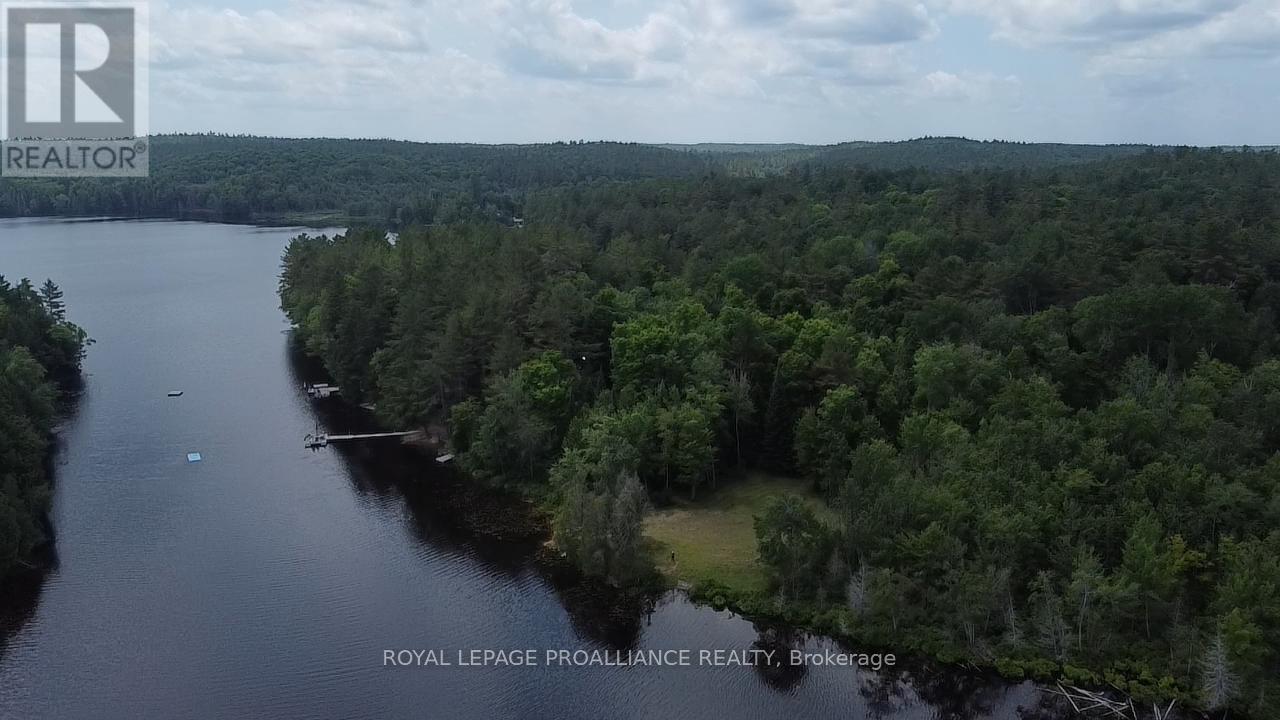 1033 Waterworth Lane, North Frontenac, Ontario K0H 2M0 - Photo 16 - X12308018