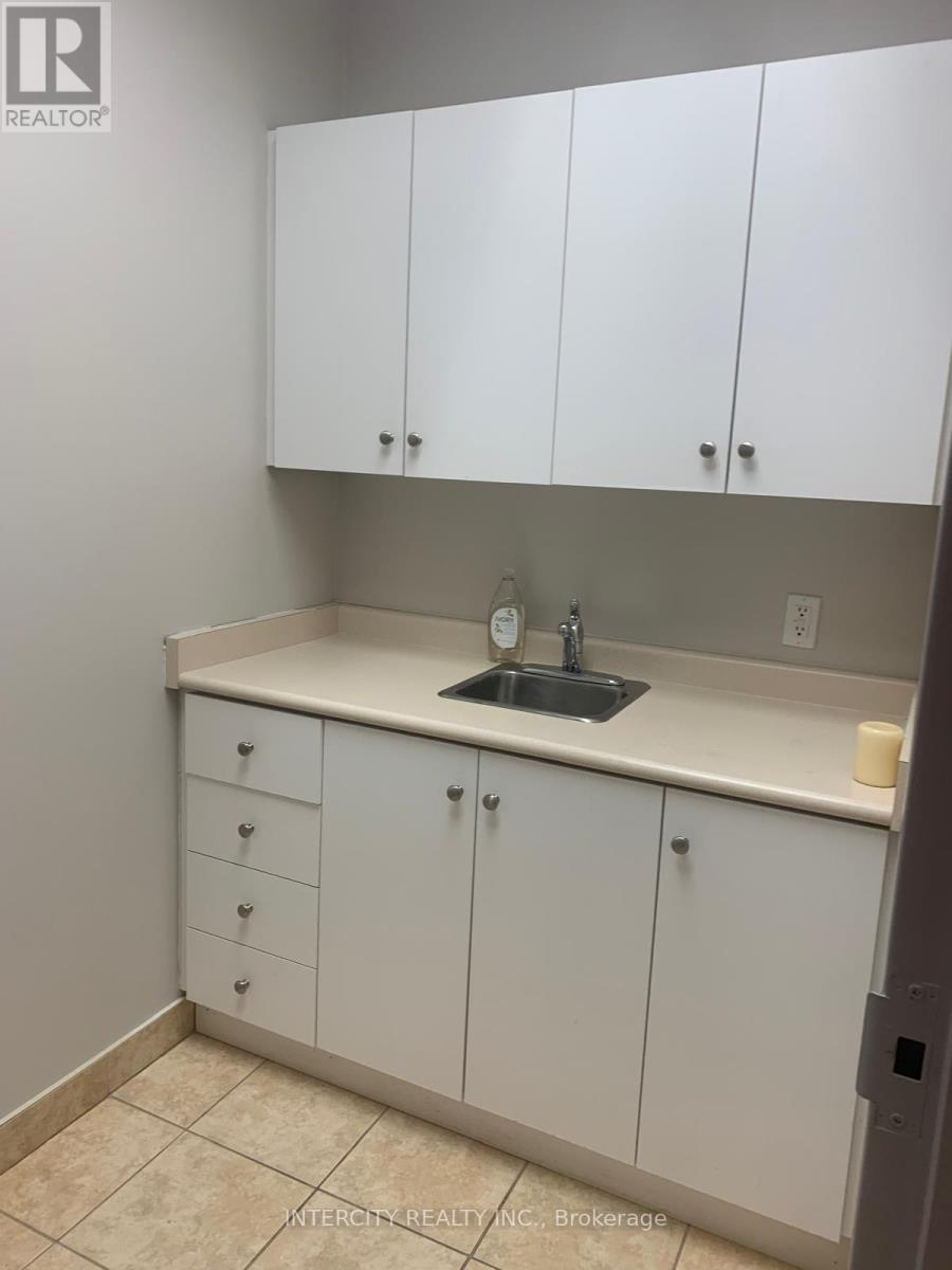 142 - 2960 Drew Road, Mississauga, Ontario  L4T 0A5 - Photo 22 - W12307962