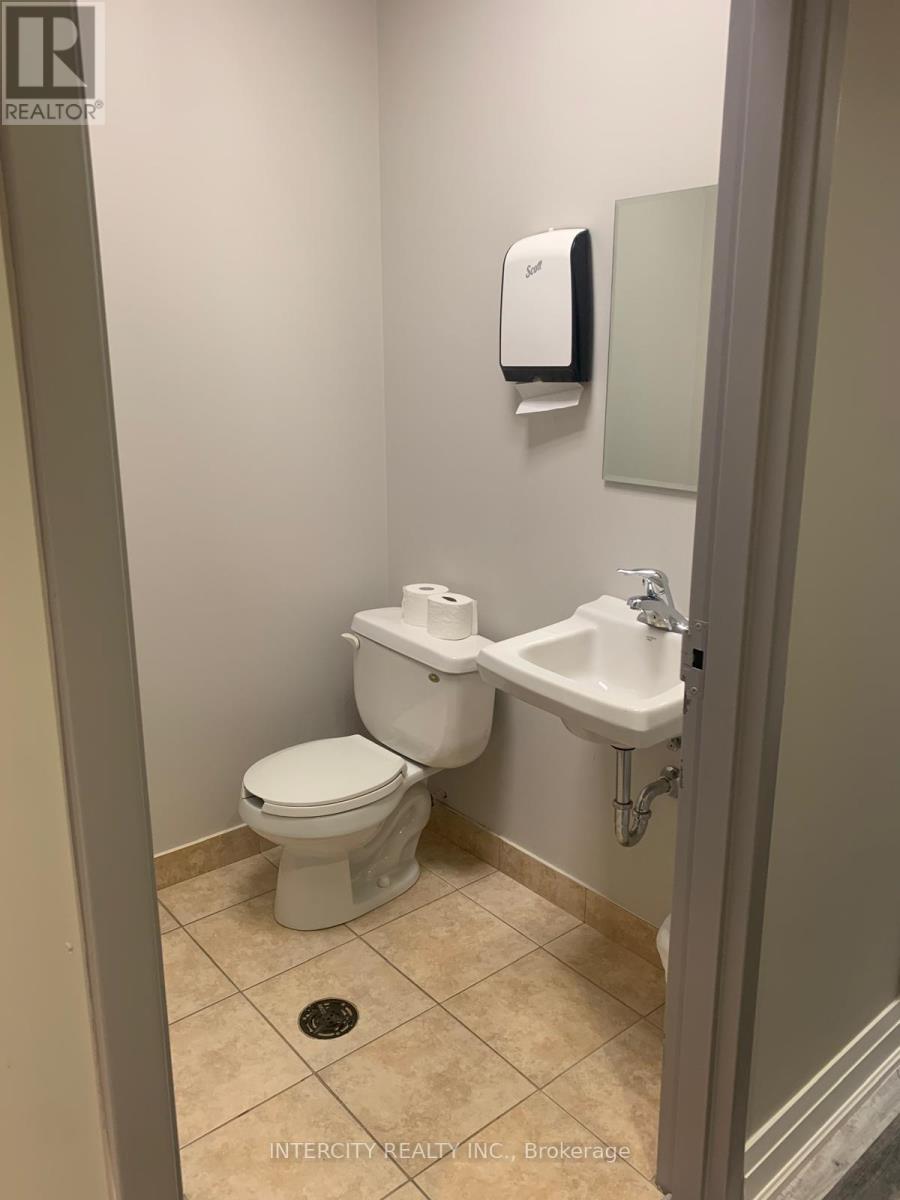 142 - 2960 Drew Road, Mississauga, Ontario  L4T 0A5 - Photo 24 - W12307962